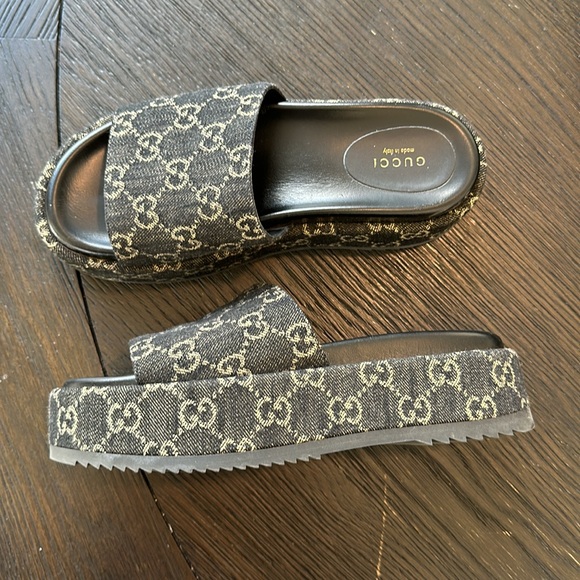 Gucci Jaquard Black Denim GG Monogram Angelina Platform 55mm Slide Sandals Black - Picture 2 of 3